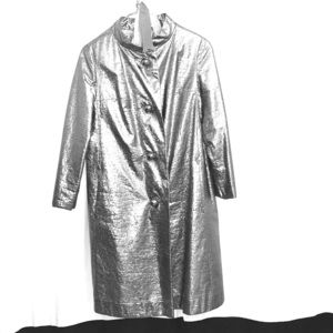 ❤️ Vintage Silver Coat